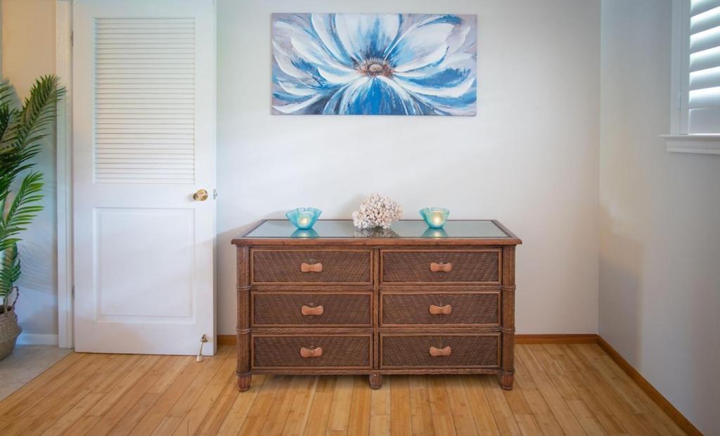 Molokai Island Retreat With Beautiful Ocean Views And Pool - Newly Remodeled! Daire Ualapue Dış mekan fotoğraf