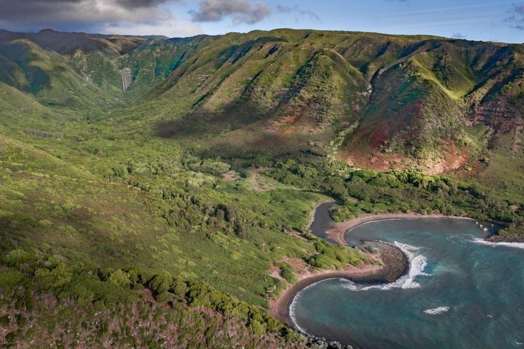 Molokai Island Retreat With Beautiful Ocean Views And Pool - Newly Remodeled! Daire Ualapue Dış mekan fotoğraf